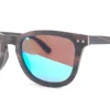 Lunettes solaires Douglas Bleue avec monture noire, verres miroir et style chic pour hommes ou femmes aux visages ronds et ovales.