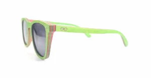 Lunettes de soleil San Diego en bois recyclé, design coloré, protection UV400 catégorie 3.