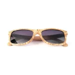 Lunettes en bois d'essences clair de style tendance et intemporel en érable pour visages ronds et ovales.