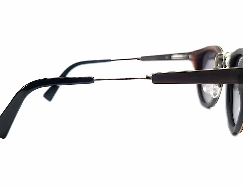 Lunettes en bois d’ébène Mansfield avec verres gris sombre, style rétro pantos.