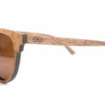 Protection UV400 catégorie 3 des lunettes Classic R15, contre les rayons nocifs du soleil, idéal pour un usage quotidien en extérieur.