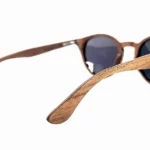 Monture pantos élégante des lunettes Harrisson Grey pour visage rond.