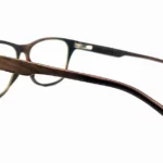 Prise de vue des lunettes en bois optique de la collection Kea