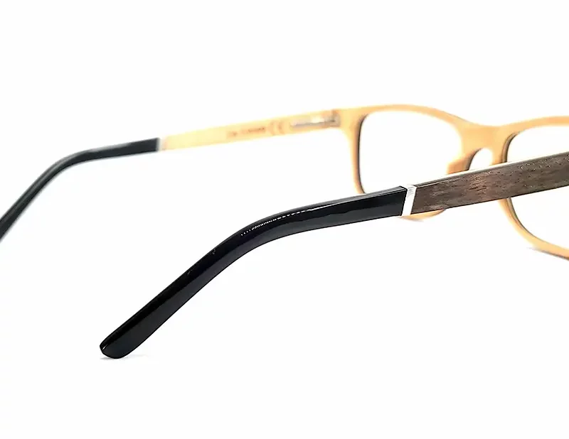 Nos lunettes de vue en bois optique rectangulaire du modèle Andros