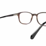 Prise de vue des lunettes de vue en bois Syros Brown