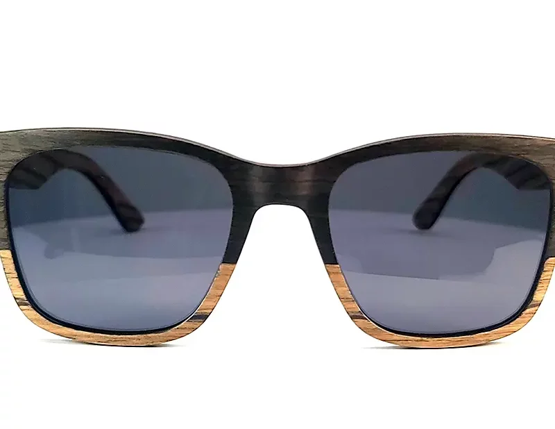 Lunettes de soleil verres polarisés carrées en bois de chêne et zébrano