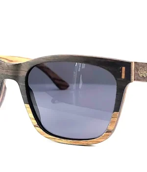 Lunettes de soleil carrées en bois de chêne et zébrano signé My-essenciel