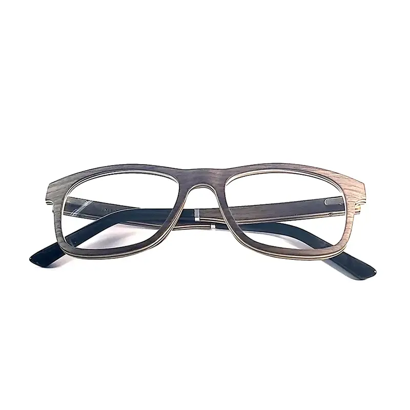Les lunettes en bois de noyer Fira