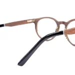 Prise de vue des lunettes de vue en bois de noyer Sedna