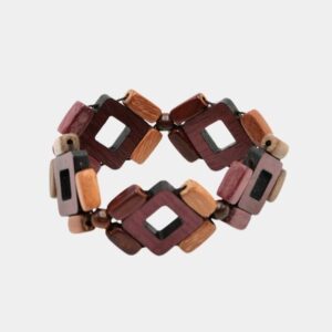 Bracelet Nofilia en bois multicolore avec perles d'Amarante et Murier. Élégance et couleur sur un fond gris!