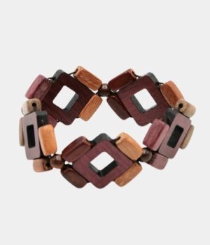 Bracelet Nofilia en bois multicolore avec perles d'amarante, palissandre, néflier et murier. Élégance et couleur sur un fond gris!