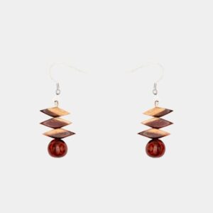 Image de boucles d'oreilles en bois de 3 cm de hauteur, accompagnées de stop boucles pour une utilisation pratique.