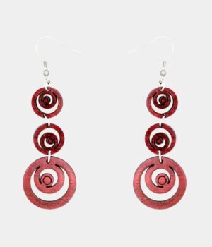 Boucles d'oreilles pendantes Neptunya en bois d'amarante de trois perles rondes avec fermoir argenté type crochet.