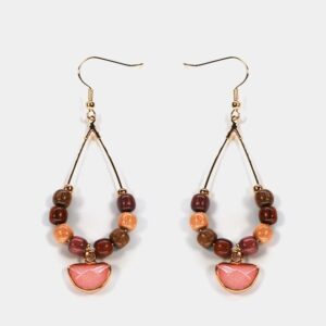 Paire de boucles d'oreilles artisanales en bois d'amarante, mûrier, néflier et palissandre avec quartz rose