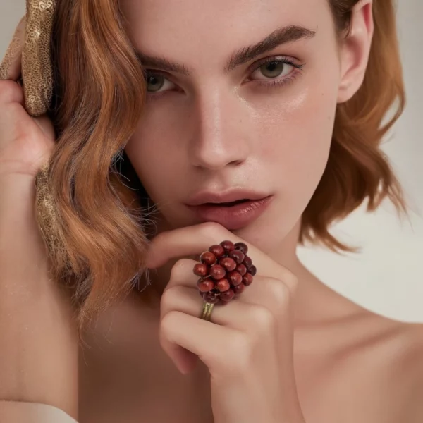 Bague bois perles rondes amarante - Fiona