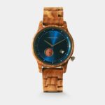 Montre en bois pour homme Mariner avec aiguilles métalliques grises