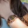 Découvrez la Montre Femme Zébrano Verso : design français, bois écologique, garantie 2 ans. Livraison gratuite 48h. Commandez dès maintenant pour 99,00 €!