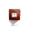 Soyez tendance avec notre Montre femme en bois blanc Square. Livraison gratuite et rapide. Ne tardez plus !
