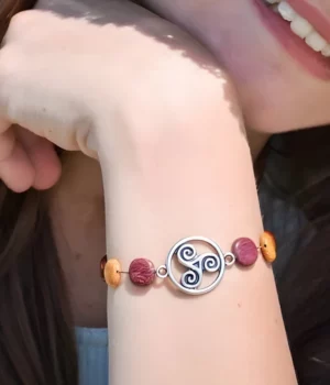 Bracelet fil bois multicolore - Le triskel