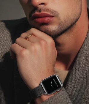 Alternative view of Bracelet homme bois ébène Apple-Watch Flavio