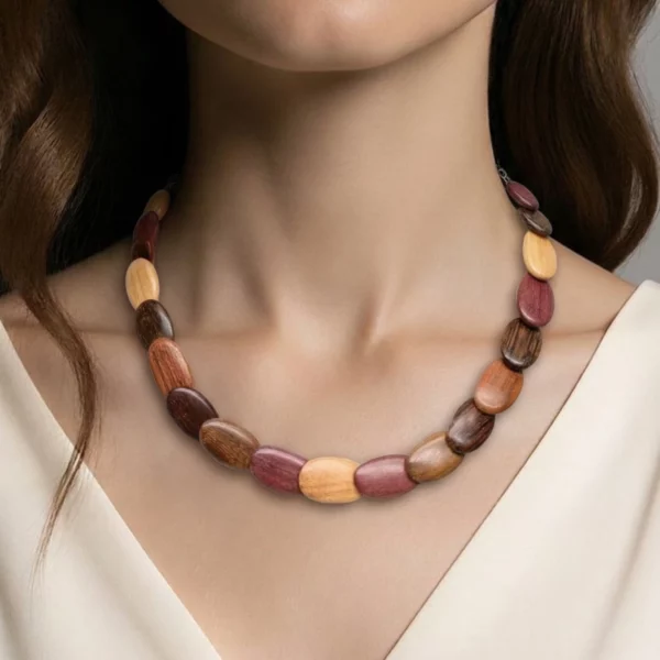 Collier en bois Sylviane