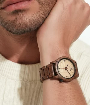 Alternative view of Montre bois homme noyer Moka