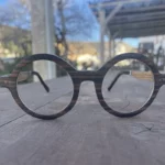 Découvrez les lunettes en bois Océania : style, légèreté, et éco-responsabilité. Commandez dès maintenant et recevez-les sous 48h !