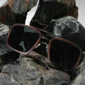 _0071_lunettes-en-bois---1920---_0024_IMG_0395
