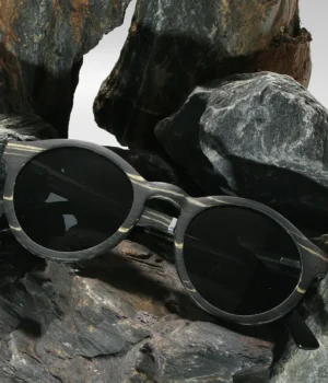 Bracelet La Beatles en perles naturelles avec un design élégant pour un style intemporel.