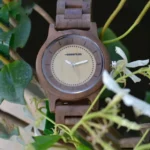 Cadran bicolore de la montre Leonardo en bois