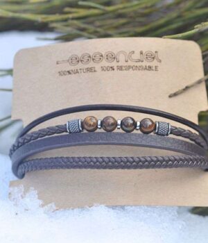 Bracelet homme Tally avec 4 cordons en cuir et perles naturelles œil de tigre, parfait pour un look contemporain et classique.