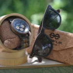 Coffret cadeau homme en bois, avec montre et lunettes dans une boîte bambou élégante, éthique et réutilisable.