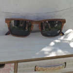 Monture mixte LA BROWN 087XP waterproof, légère et adaptable avec options de verres correcteurs.