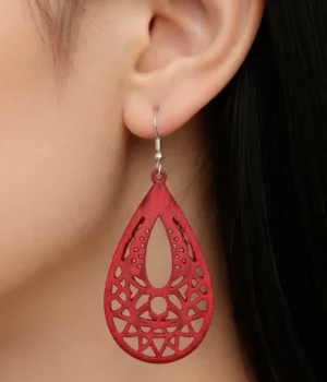 Alternative view of Boucles d'oreilles tribal bois amarante Eva