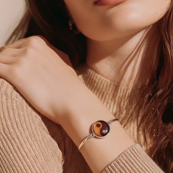Bracelet jonc marqueterie bois ying yang - Daryne