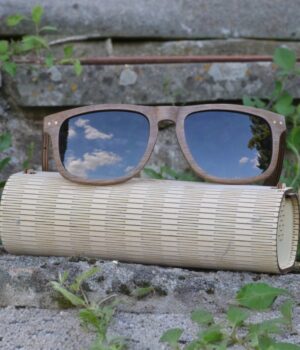 Alternative view of Lunettes soleil homme en bois Jimmy-Brown