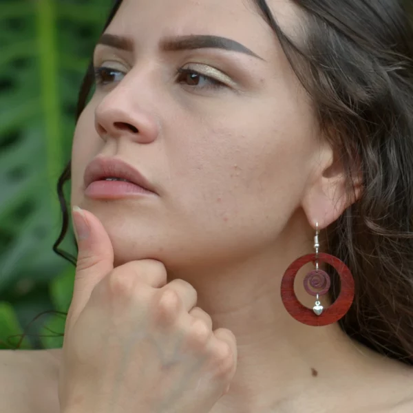 Boucles d'oreilles design amarante et coeur argenté Agnès