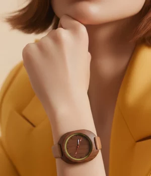 Alternative view of Montre femme noyer cuir marron Victoria