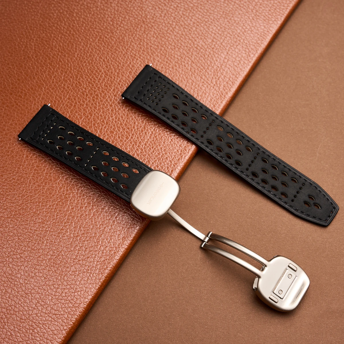 Bracelet cuir noir haut de gamme homme Arkon