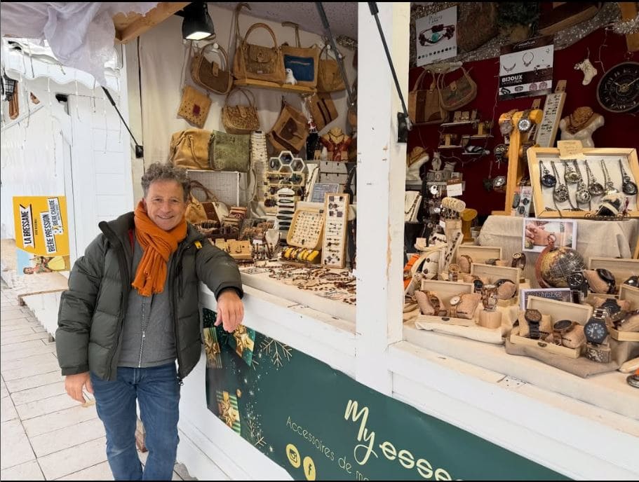 Stand bijoux My-Essenciel