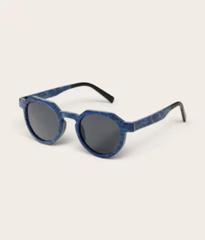 Alternative view of Lunettes bois solaire bleue pantos retro Celine
