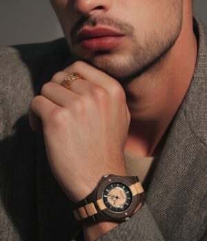 Alternative view of Montre bois homme Ebène Anthony